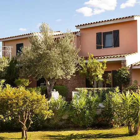 Aparthotel Il Melograno San Teodoro (Sardinia)
