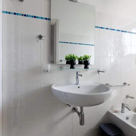 Il Melograno Aparthotel *